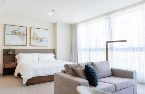 Costa del Este Apartment | Corporate Studio with Ocean Views in Panama City