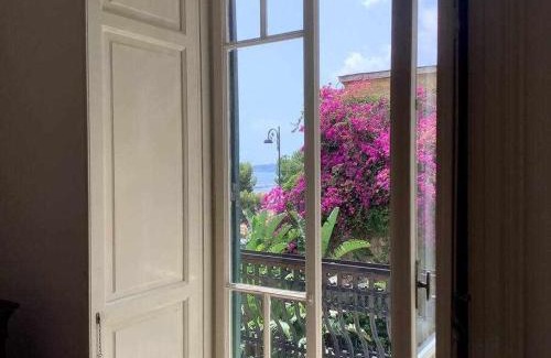 Vittorio Emanuele Apartment | Corso vista mare - Casa Elegante by Italianhost