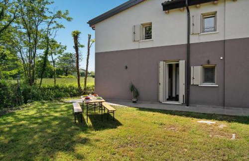Trivignano House | Corte dell'Angelo con parcheggio