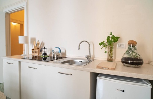 Municipio 2 Apartment | Corte Nicolaiana con Balcone by Wonderful Italy