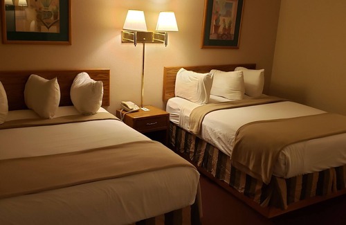 Cortez Hotel | Cortez Cozy Inn