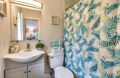 Bradenton Apartment | Cortez Gardens Cottage 15, Renovated and close to Beach, 3-Bed, 2-Bath 10 People