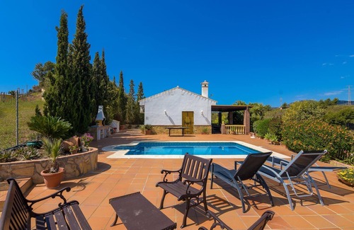 Nerja Cottage | Cortijo with private pool with lots of privacy and charm