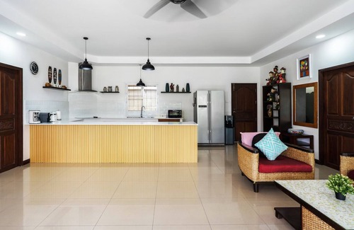 Ban Saiyuan Villa | Corton - 2 bedroom villa with private pool near commerce residential area