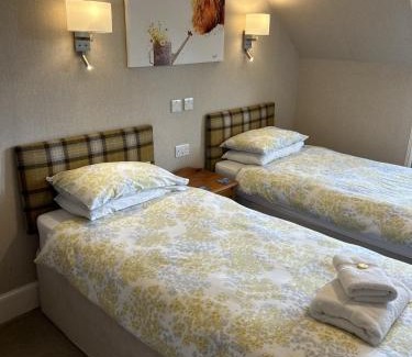 Inverness City Centre Bed & Breakfast | Corunna Bed & Breakfast and Corunna Cottage