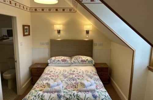 Inverness City Centre Bed & Breakfast | Corunna Bed & Breakfast and Corunna Cottage