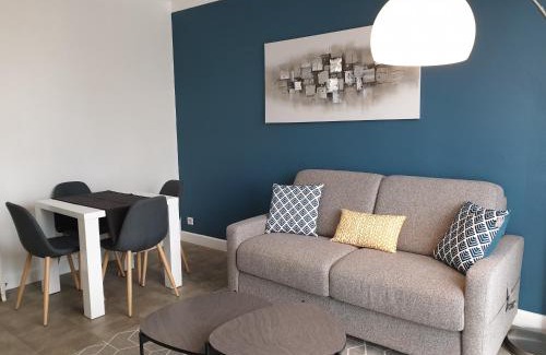 Lorient Apartment | COSMAO - Grand 2 pièces moderne & cosy proche de la gare et du centre