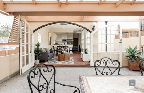 North Adelaide House | Cosmopolitan lifestyle