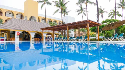 Rincon de Guayabitos Hotel | Costa Alegre Hotel & Suites