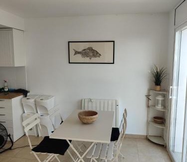 Llanca Apartment | Costa Brava apartment with stunning sea view