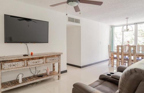 Barrio Santa Lucia Apartment | Costa Linda 6-07