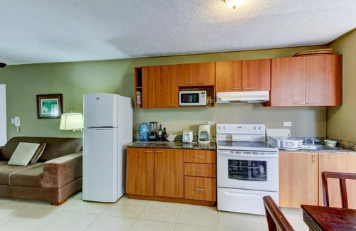 Barrio Santa Lucia Apartment | Costa Linda 804