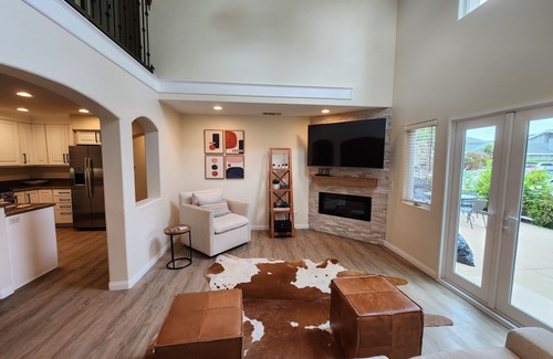 Downtown Condo | Costa Mesa Coastal Gem