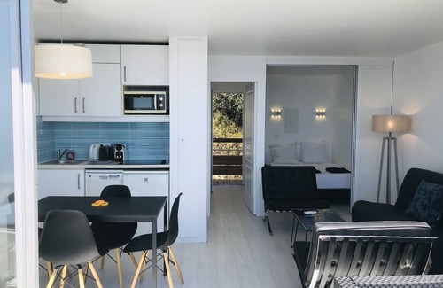 Cap d'Ail Apartment | Costa Plana Collection