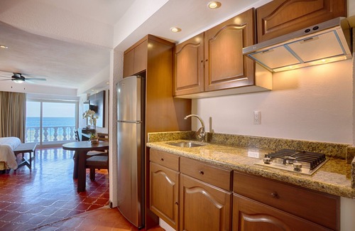 South Shore Hotel Area Apartment | Costa Sur Resort & Spa