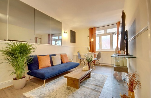 Southsea Apartment | Costal Bohemian Retreat Central Southsea