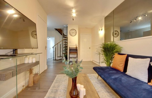 Southsea Apartment | Costal Bohemian Retreat Central Southsea
