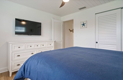 Shell Harbor House | Costal Cottage on Sanibel Island!
