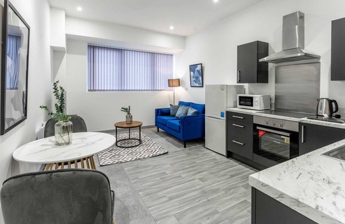 Brierley Hill Apartment | Cosy 1 Bedroom Apartment in Dudley
