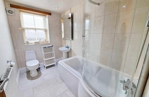 Alston House | Cosy 17th Century Traditional Cottage