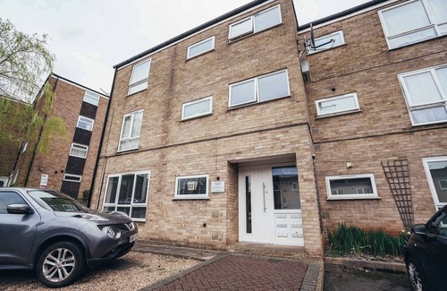 Mickleover Apartment | Cosy 1BR Apt Self Check In Parking | By DerBnB