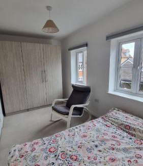 Aylesbury House | Cosy 2 bed house in Aylesbury
