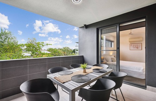 Cannon Hill Apartment | Cosy 2-Bed with Alfresco Dining by Bill Cash Park