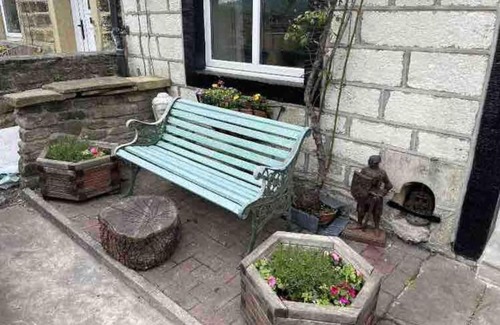 Silsden House | Cosy 2 bedroom cottage