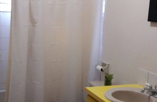 Governor's Harbour Apartment | Cosy and affordable Seagrape House.