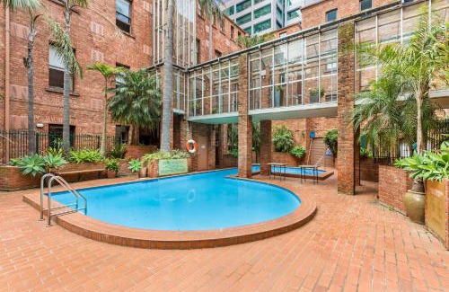 Chinatown Apartment | Cosy and Central City Studio Near Attractions