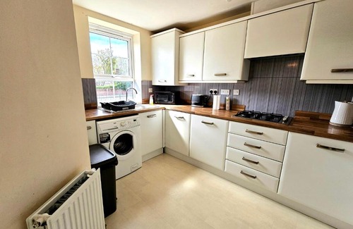 Everton House | Cosy and modern home in central location Pass the Keys