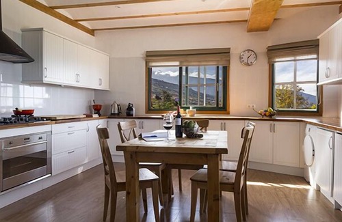 La Orotava Cottage | Cosy and rustic farm house with pool, views, fresh and eggs.