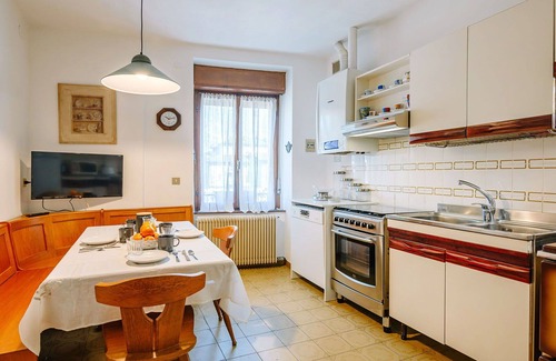 Pergine Valsugana Apartment | Cosy apartment for 4 guests with WIFI, TV and parking