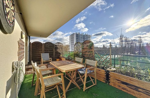 Joinville-le-Pont Apartment | Cosy apartment in joinville