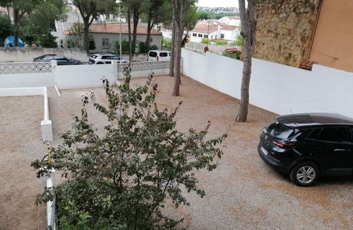 L'Escala Apartment | Cosy apartment 250 metres from the beach and shops