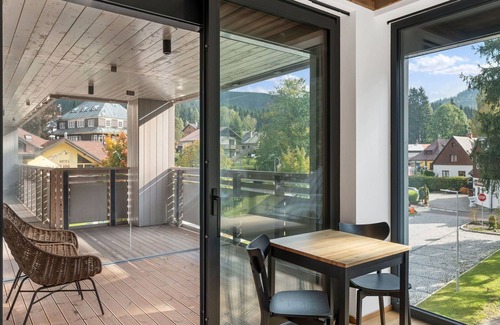 Harrachov Apartment | Cosy apartment for 2 guests with WIFI, balcony and pets allowed