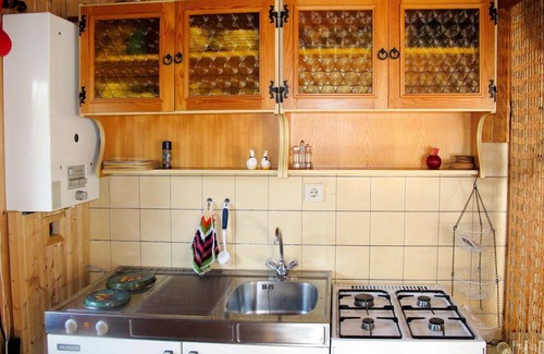 Quetzin Apartment | Cosy apartment for 2 people with WIFI, TV, terrace, pets allowed and parking