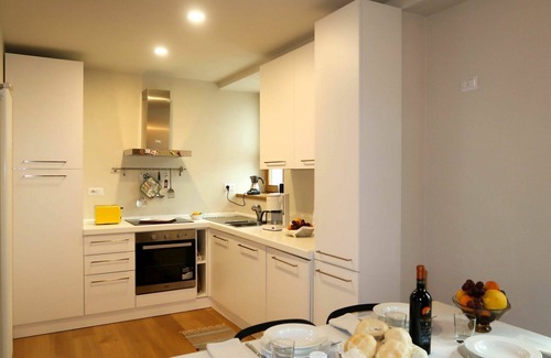 Olgiasca Apartment | Cosy apartment for 4 guests with WIFI, TV, terrace, pets allowed and parking