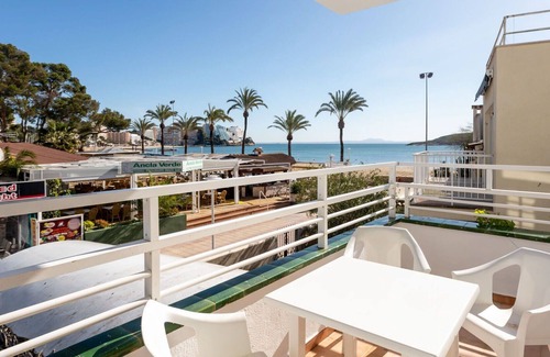 Badia de Palma Apartment | Cosy apartment for 4 people with WIFI, TV and balcony