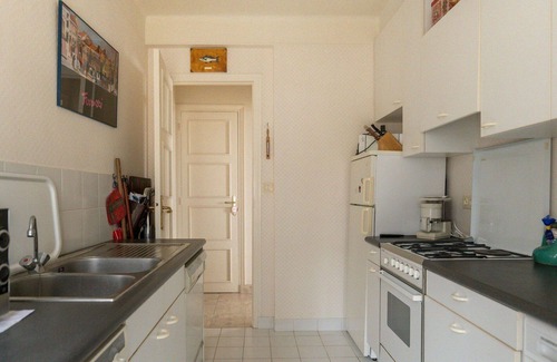 Ille-et-Vilaine Apartment | Cosy apartment for 6 people with TV and parking