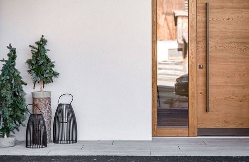 Unterlaengenfeld Apartment | Cosy apartment for 5 guests with WIFI, TV, patio and parking