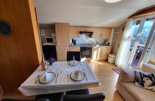 Beatenberg Apartment | Cosy apartment for 3 guests with WIFI, TV and balcony