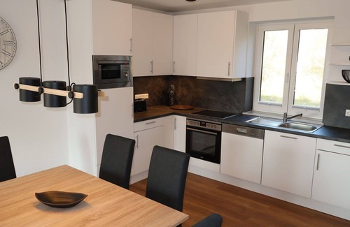 Wremen Apartment | Cosy apartment for 6 guests with WIFI, TV, pets allowed and parking