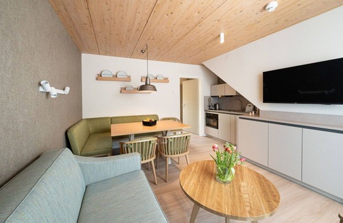 Muritz Apartment | Cosy apartment for 4 guests with WIFI, TV, terrace, panoramic view and parking