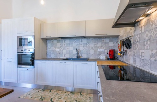 Donoratico Apartment | Cosy apartment for 7 guests with A/C, WIFI, pets allowed and parking