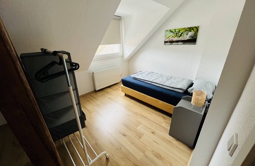 Barendorf Apartment | Cosy Apartment I 6 Beds I 3 Sleeping Room I Fast Wifi I