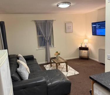Framwellgate Moor Apartment | Cosy Apartment in Durham, close to Durham university, Durham Cathedral, and Durham Hospital