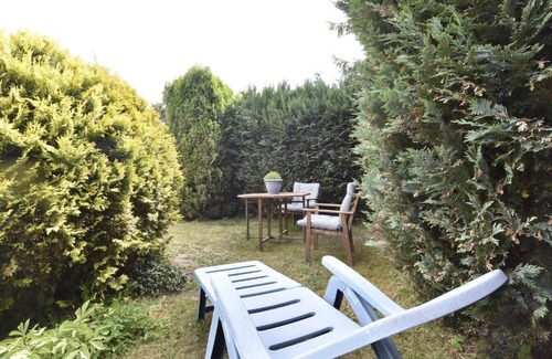 Maltzien Apartment | Cosy Apartment in Garz with Garden