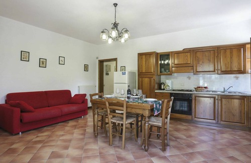 Terricciola House | Cosy apartment in villa for 7 guests with pool, WIFI, TV, terrace, pets allowed and parking
