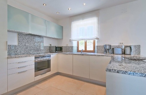 Bibali House | Cosy apartment in villa for 4 guests with pool, A/C, WIFI, TV, terrace, panoramic view and parking